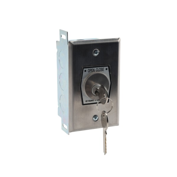 Flush Mount Keyswitch with Changeable Core Cylinder (NEMA 1 - 15 amp @ 125/250V AC) - MMTC HBFX-CC